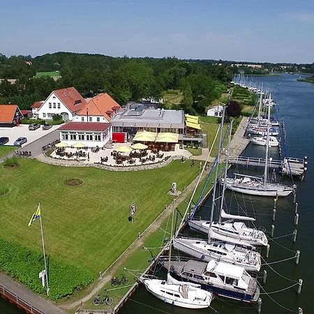 Hotel Faehrhaus Missunde Brodersby-Goltoft Esterno foto